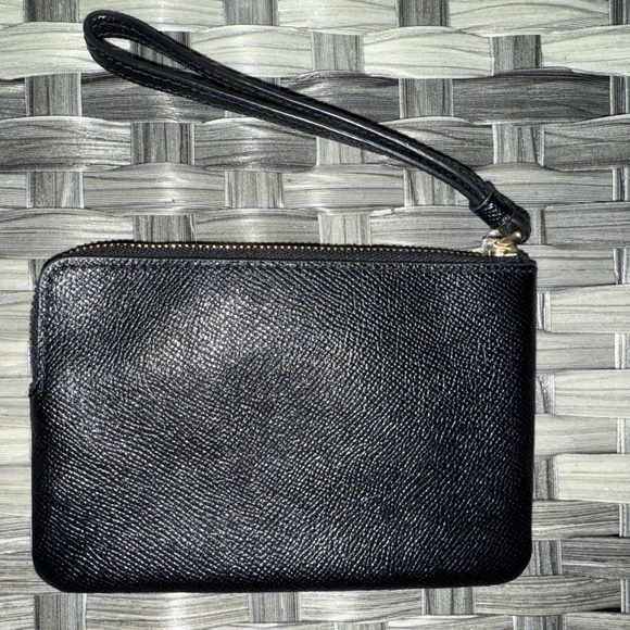 Coach Black Crossgrain Leather Corner Zip Wristlet Wallet Pouch F58032 - Picture 5 of 11